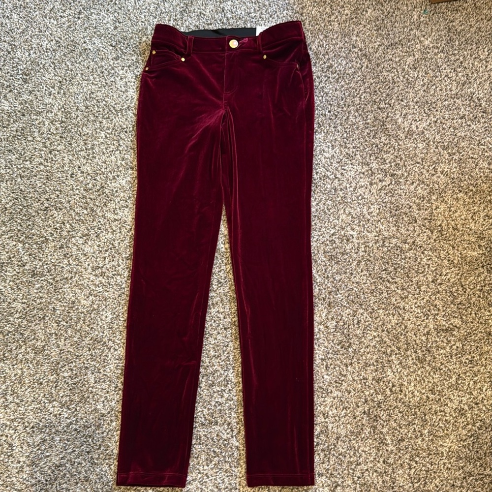 INC Skinny Leg Leggings. Size 6 Beautiful Color